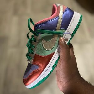 Nike Dunks - Sunset Pulse (WMNS 10/Men 8.5)